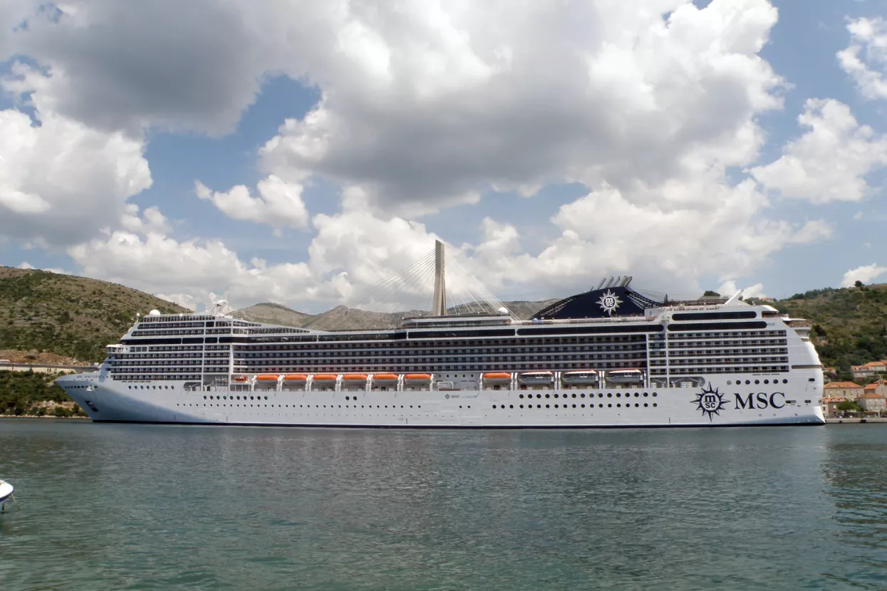 U Dubrovnik uplovio prvi ovogodišnji kruzer