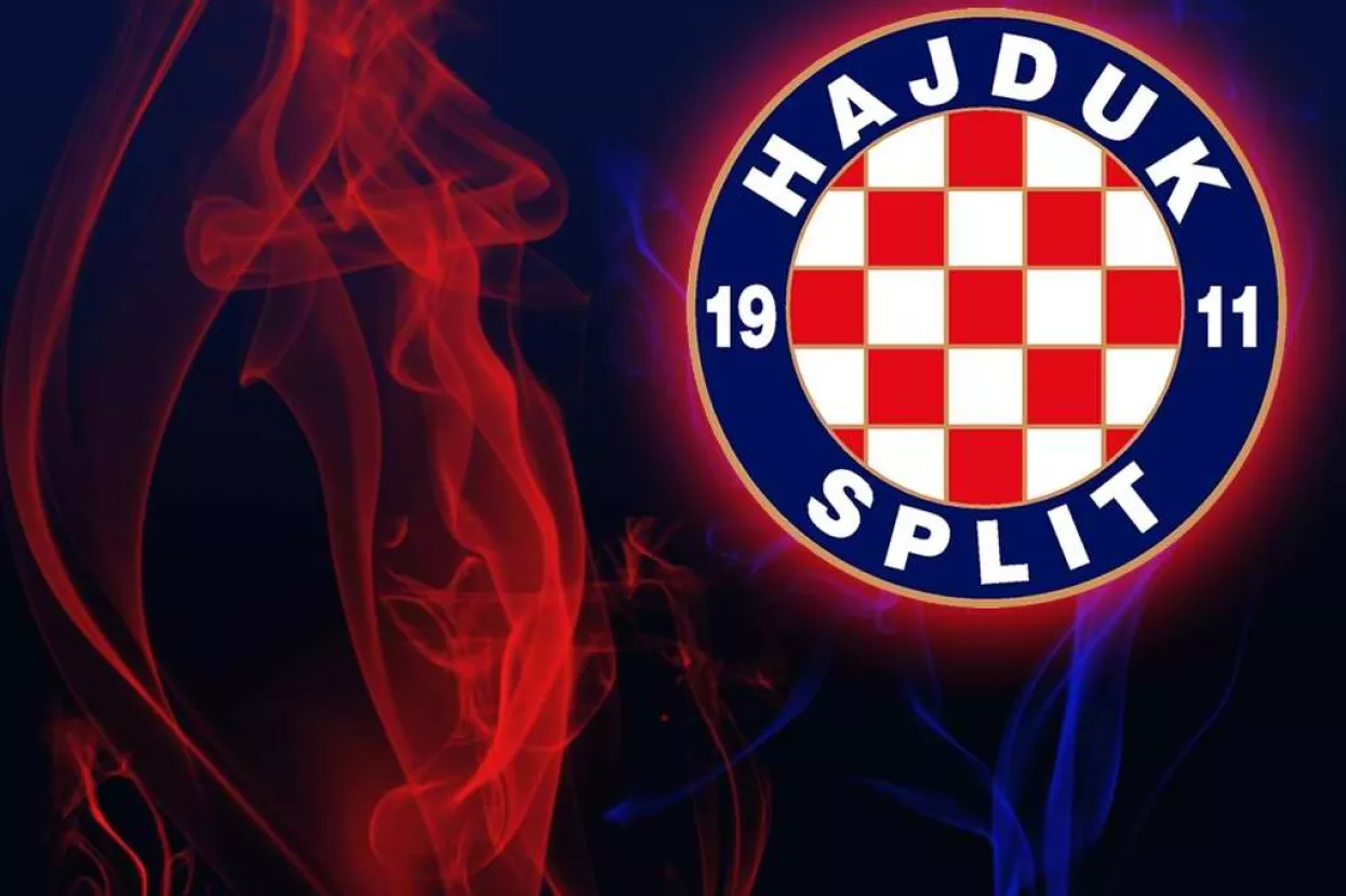 Hajduk suspendiran zbog duga