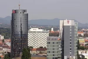 Raiffeisen OMF stekao još 6000 dionica HT-a