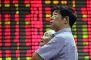 Euro skliznuo, dolar se oporavlja nakon pada