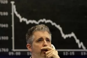 Crobexi pali pod pritiskom dionice Petrokemije