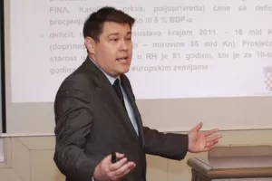 Lalovac odgovorio Milanoviću: Procjena zgrade u Sisku je u skladu s propisima