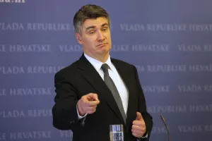 Novo zaduženje i ra&scaron;či&scaron;ćavanje predstečajnih nagodbi prvi zadaci Borisa Lalovca