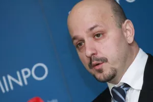 Maras predstavio 'Facebook za donošenje zakona'