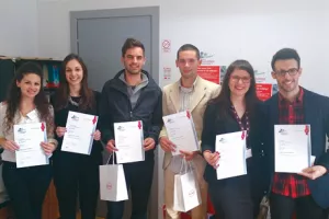 Studenti osmislili narukvicu koja čisti mrlje s odjeće