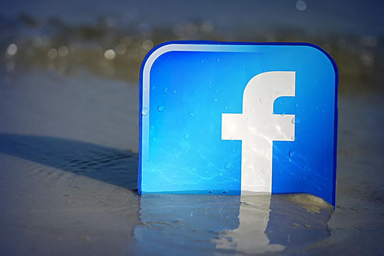 Facebook testira tagiranje po uzoru na LinkedIn