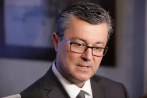 Ore&scaron;ković najavio smanjenje duga do 200 milijuna eura. Tko će kupiti udjele u Podravci, Končaru, CO-u?