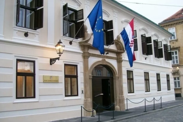 U novom broju Lidera: Bitka za državne tvrtke - Tehnička vlast povlači sumnjive kadrovske poteze