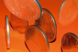 Deficit na tekućem računu platne bilance u prvom tromjesečju 1,6 milijardi eura