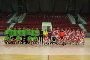 Poduzetnici nadigrali gradonačelnike u revijalnoj i užarenoj utakmici