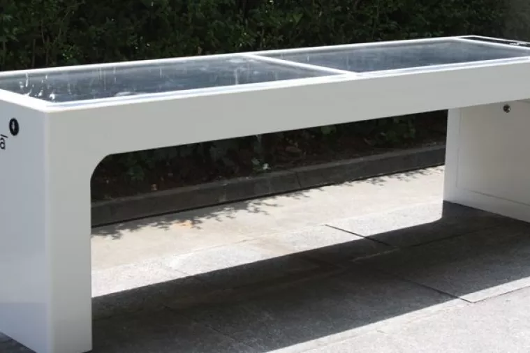 Zagrebačka županija: Za e-punionice i pametne klupe 900.000 kuna