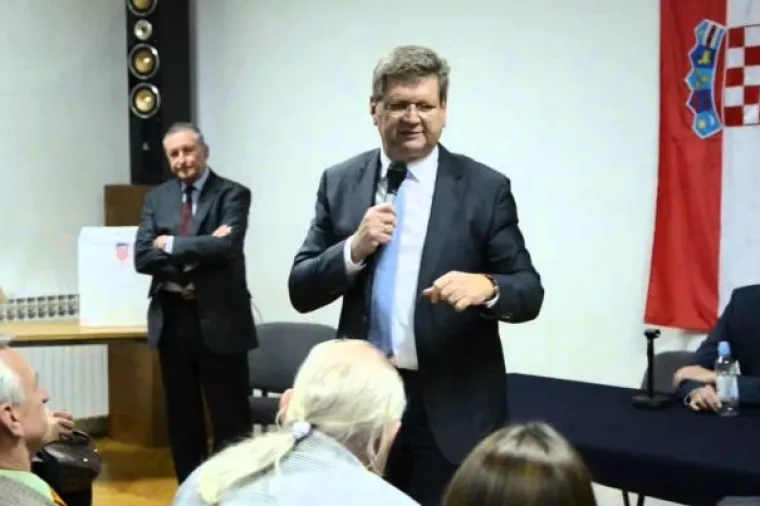 SDP: Zakon o poticanju zapo&scaron;ljavanja 'diskriminira na temelju dobi'