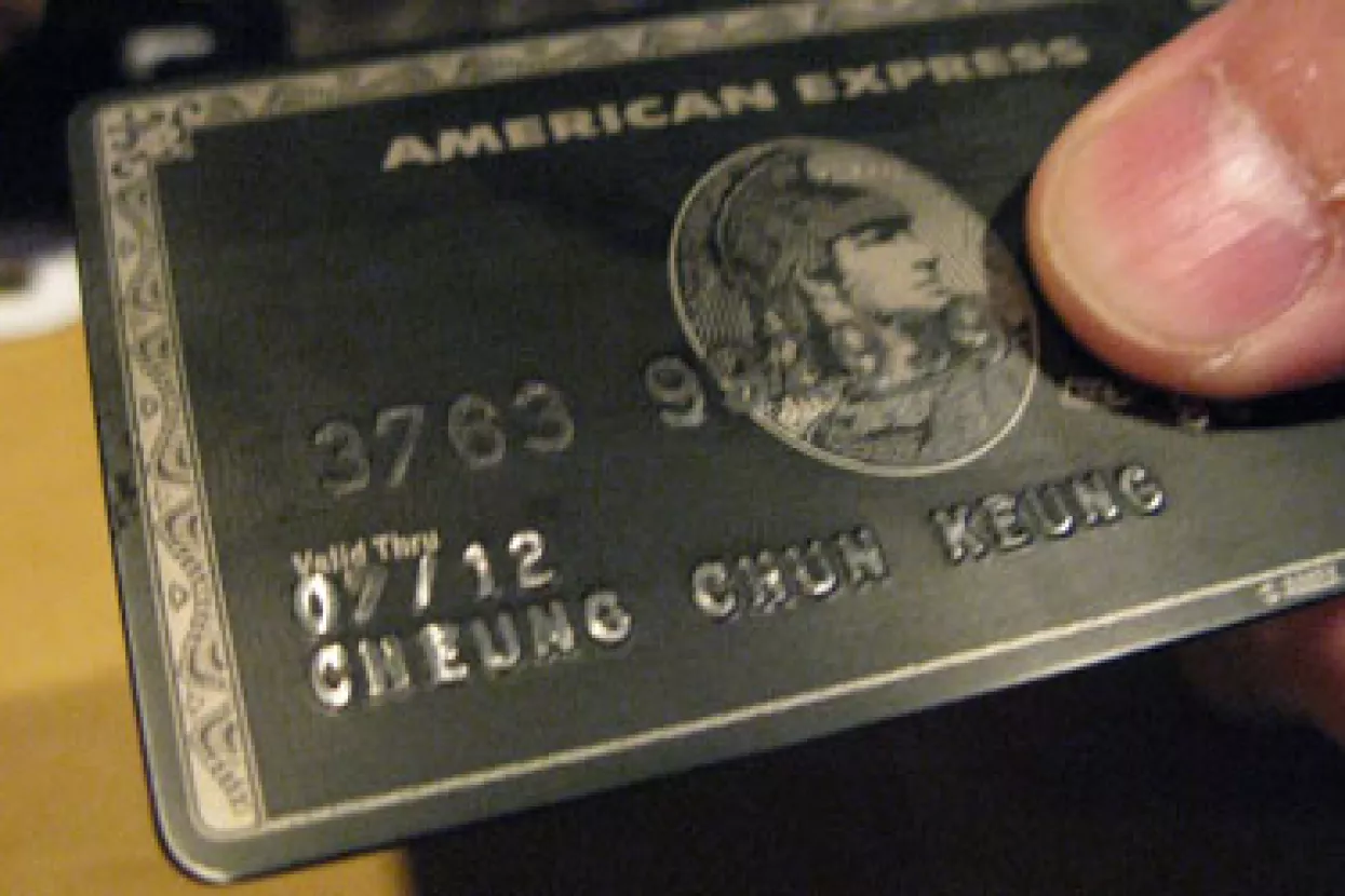 American Express smanjuje troškove i stabilizira prihode