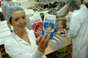 Radnici Zvečeva započeli 'tihi štrajk' zbog neisplate plaća