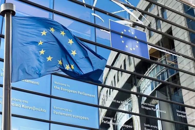 U novom broju Lidera: Fondovi EU - Na svakog stanovnika u četiri godine 325 eura neto