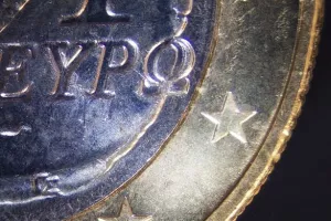 Mjere &scaron;tednje sputavaju rast i potro&scaron;nju: Revizija 2016. vratila Grčku u recesiju