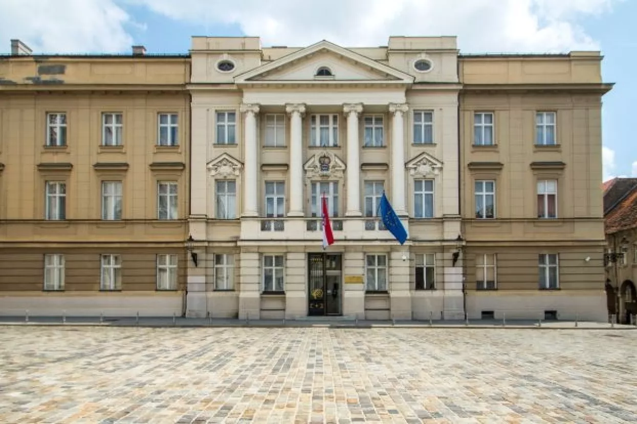 Raspravu o sramotnom stanju pravosuđa zasjenio Agrokor