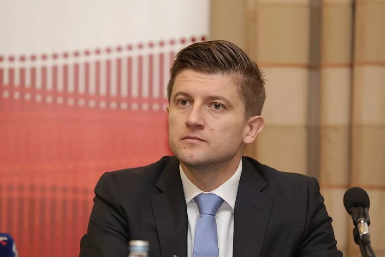 Marić: Refinancira se stara obveznica, dio sredstava koristit će se za smanjivanje duga