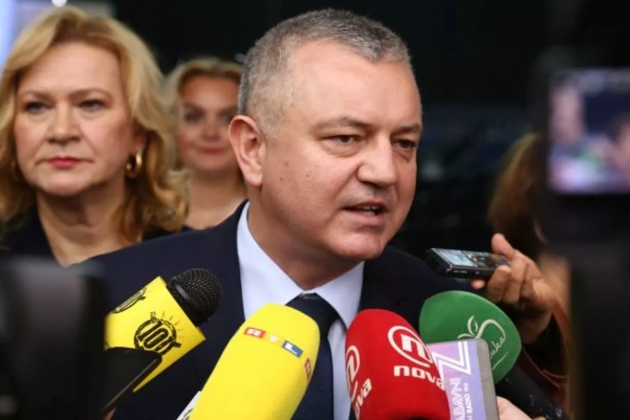 Horvat: O radnicima i menadžmentu Uljanika ovisi hoće li uzeti tri minimalne plaće