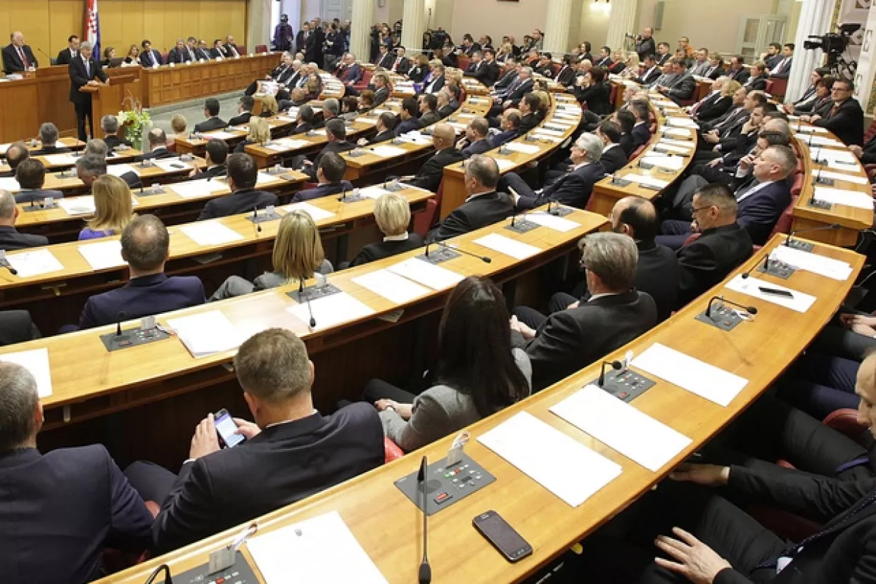 Danas u Hrvatskoj - Sabor glasa o sedam novih ministara i dva potpredsjednika Vlade