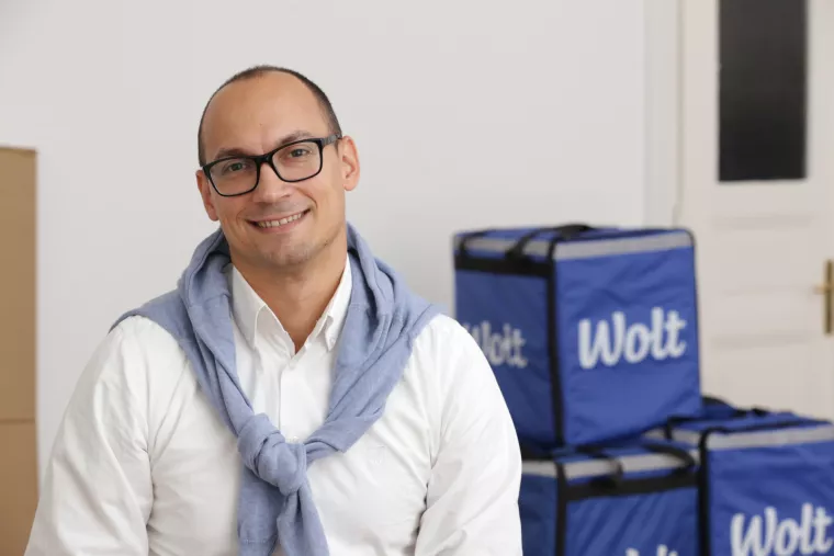 Ugostitelji: Dostavljači rade na crno za Wolt i Glovo! Wolt i Glovo: Mi ne zapošljavamo dostavljače