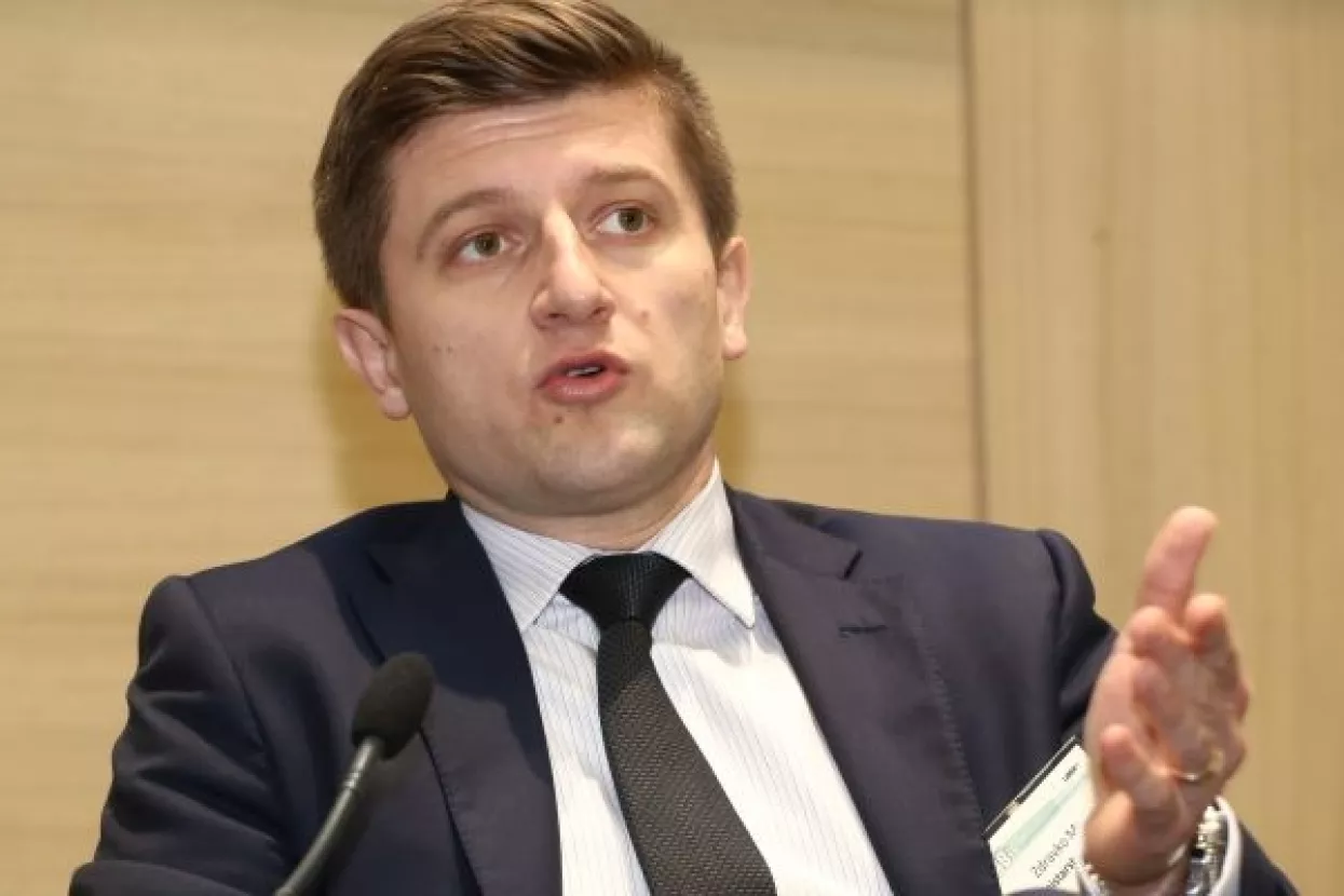 Zdravko Marić: Rast cijena nakon uvođenja eura Vlada može anulirati snižavanjem PDV-a