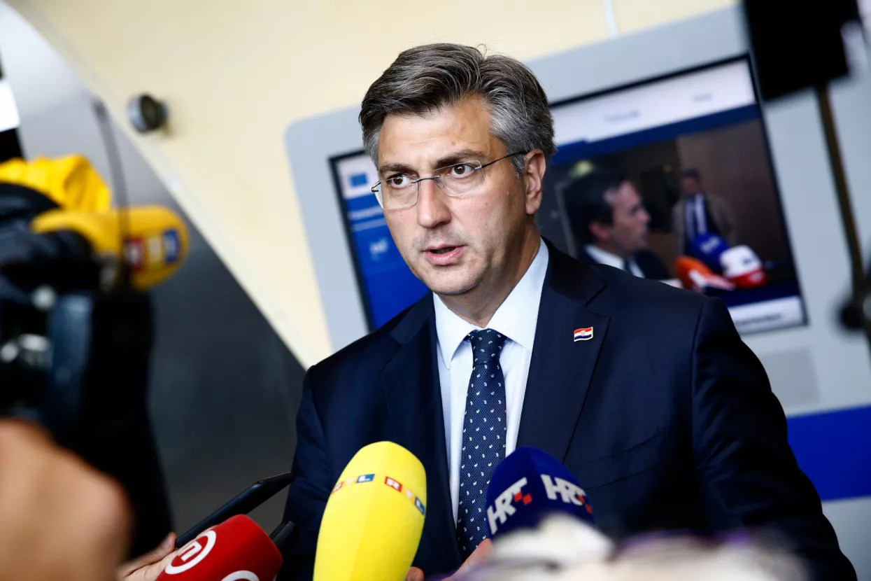 KORONA MJERE - Vlada odgađa plaćanje poreza na dohodak, poreza na dobit i doprinosa