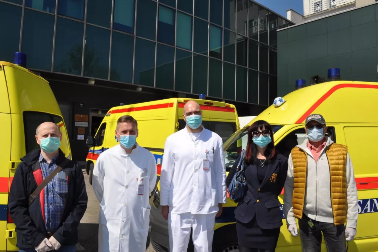 Zajednička humanitarna akcija - 44 Rotary kluba iz Hrvatske donirala 20.000 vizira u 66 bolnica&nbsp;