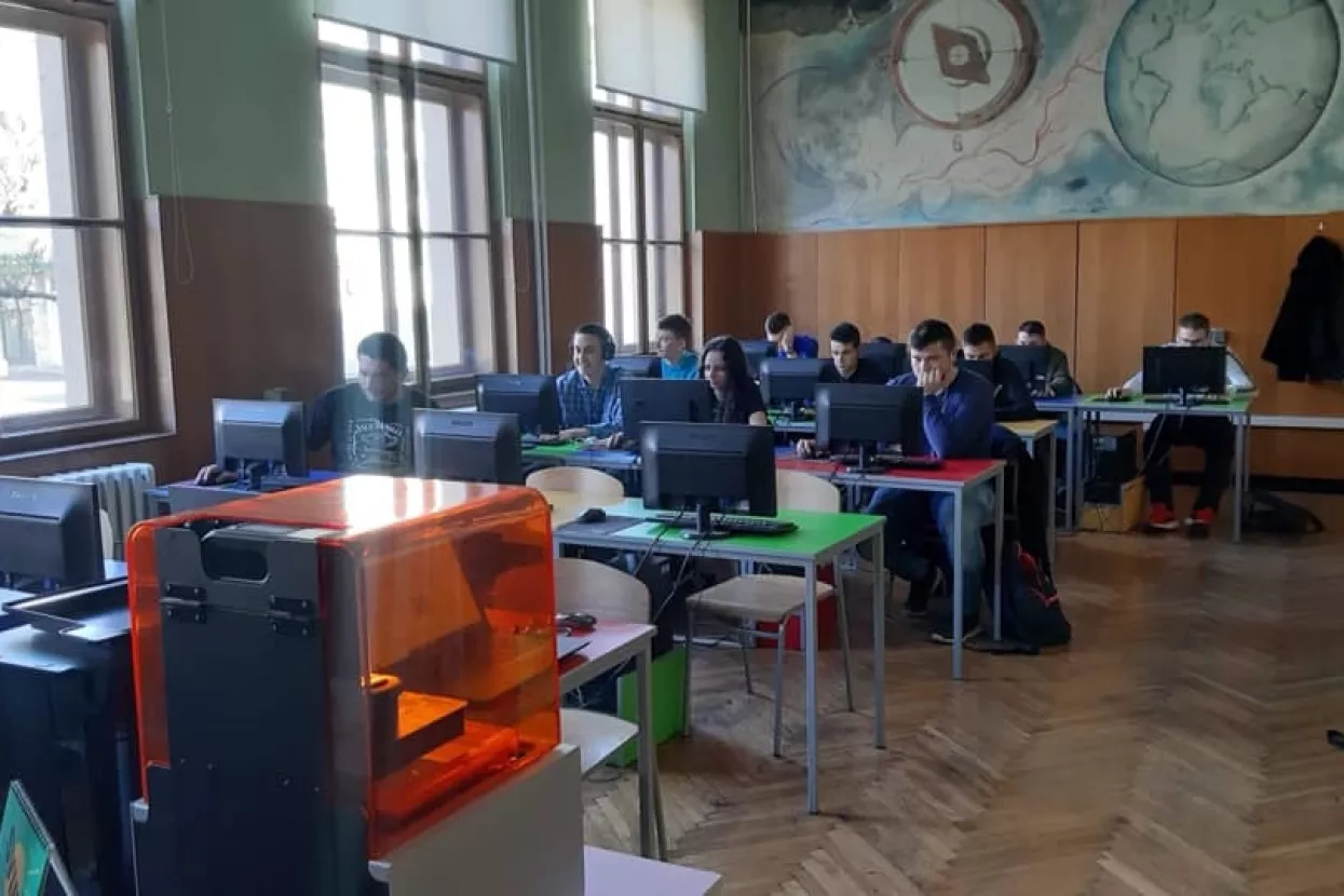 GIPovci - gimnazijski poduzetnici: U&nbsp;pilot projektu 'U &scaron;koli otvorene kohezije'