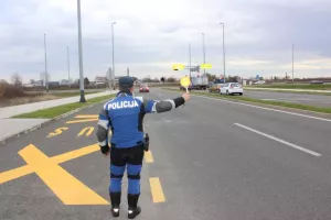 Danas u Hrvatskoj: Dan policije i Sv. Mihovila, premijer u 3. maju na primopredaji gradnje 733-Algoma Interpid...