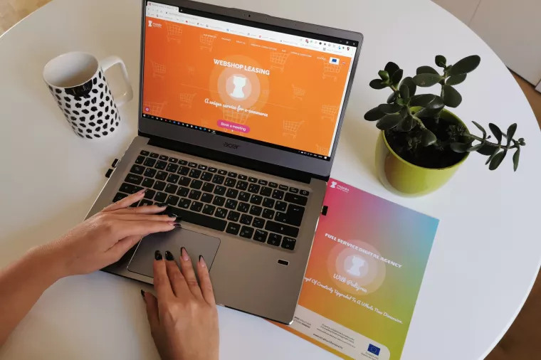 Dosad ste na leasing mogli kupiti auto, a sada i vlastiti webshop