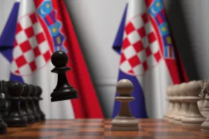 Višnja Starešina: &#39;Status quo&#39; bio je glavni cilj lažnog rata između Milanovića i Plenkovića