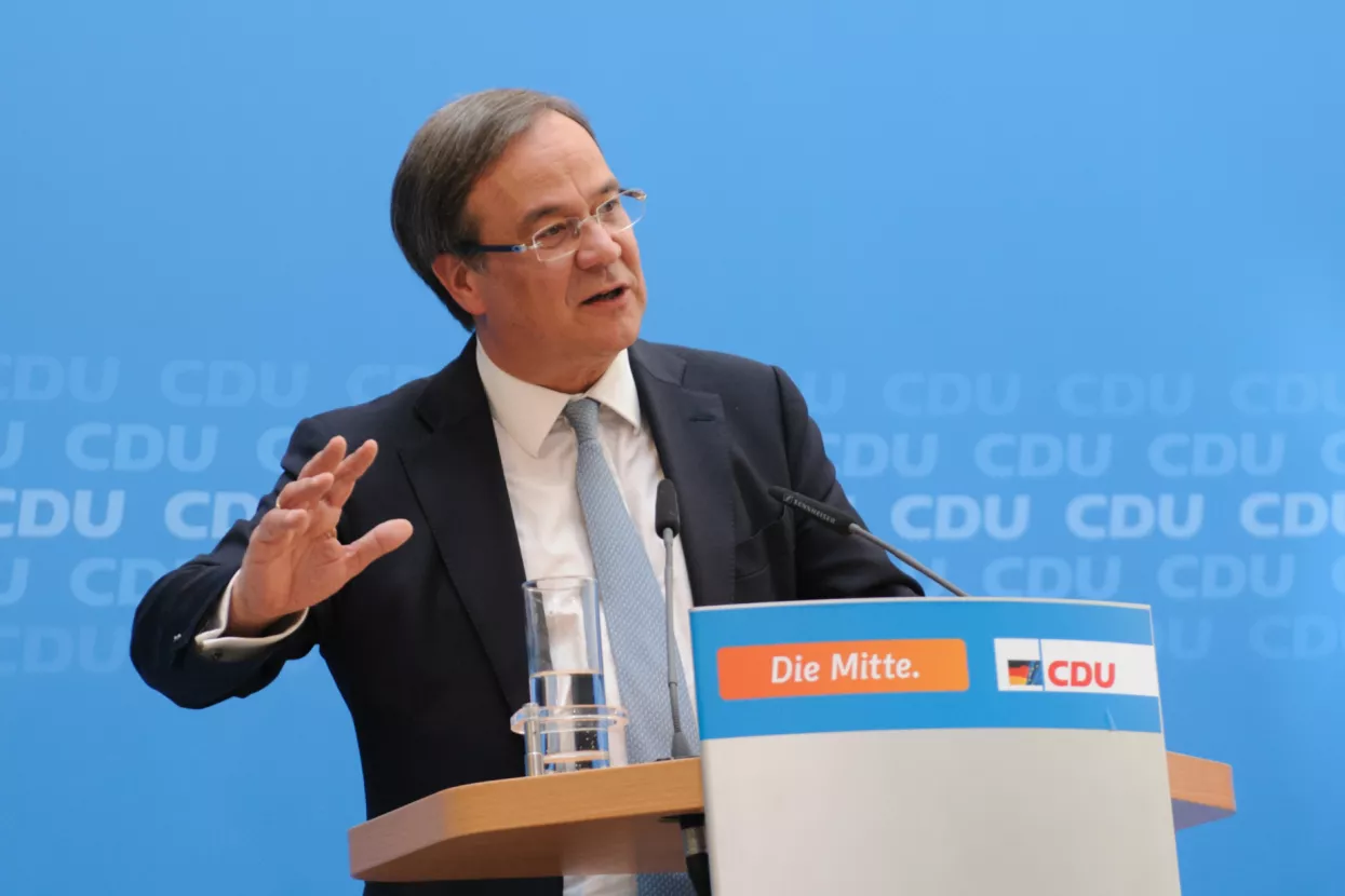 Višnja Starešina: &#39;Mutti&#39; je instalirala Lascheta u CDU da bi se vratila kao spasiteljica