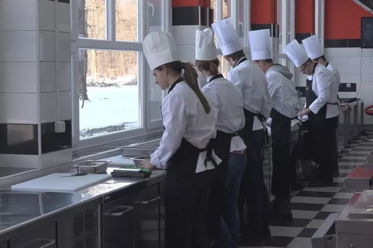 Zapo&scaron;ljavanje stranih radnika: Umjesto kvotnog sustava, uveden je test trži&scaron;ta rada