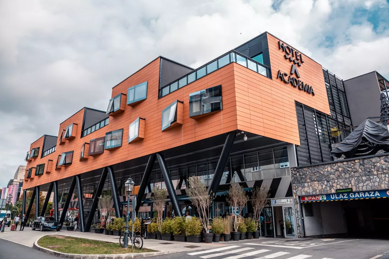 Exportdrvo projekti: Otvoren predstečaj za tvrtku koja upravlja zagrebačkim hotelom Academia