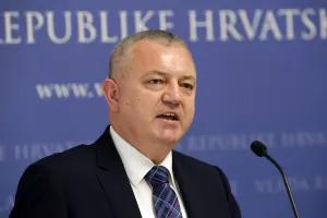 Ministar Horvat: Obećane plaće su isplaćene i intenzivno se razgovara s potencijalnim partnerima Orljave