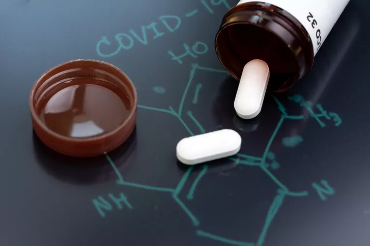 Merck traži hitno odobrenje za oralno liječenje Covida nakon &#39;uvjerljivih rezultata&#39; u ispitivanjima