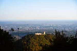 Puknut će pogled s Medvedgrada u burnu prošlost i skromnu blagdansku budućnost