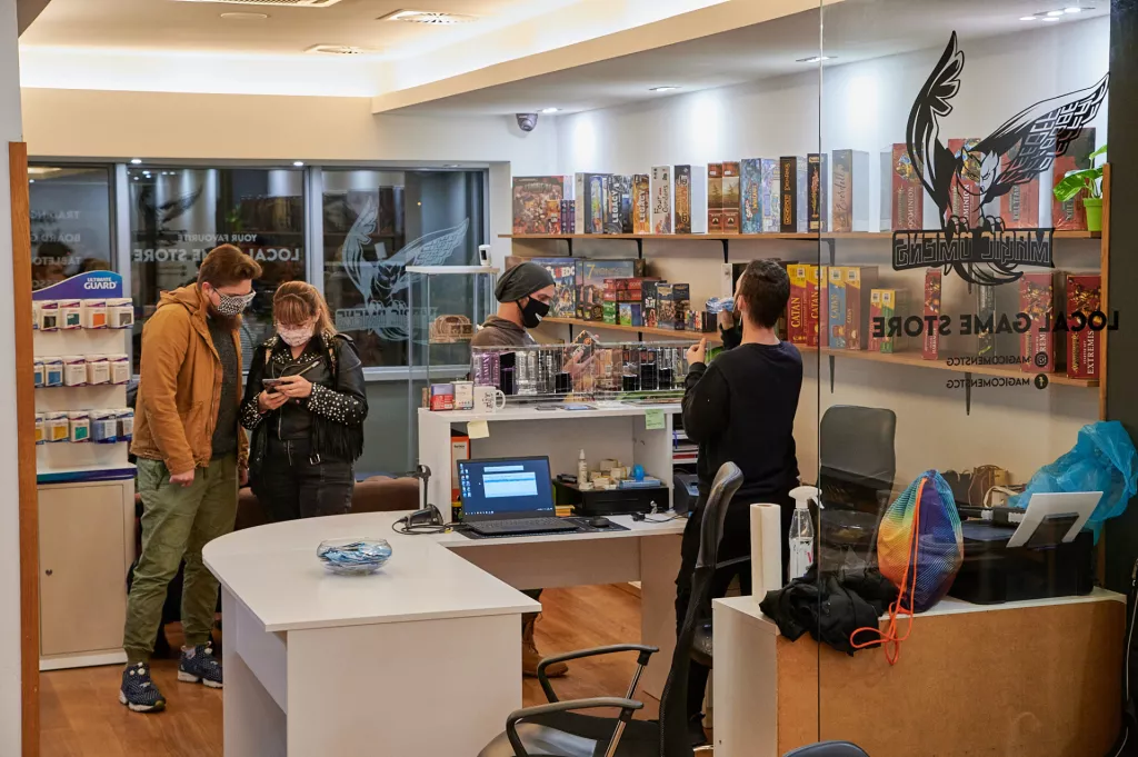 Napustili karijere u uspješnim IT tvrtkama kako bi prodavali Pokemon karte