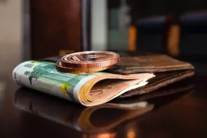 Zbog inflacije, ušteđevine građana vrijede sve manje - Kako spasiti svoj novac?