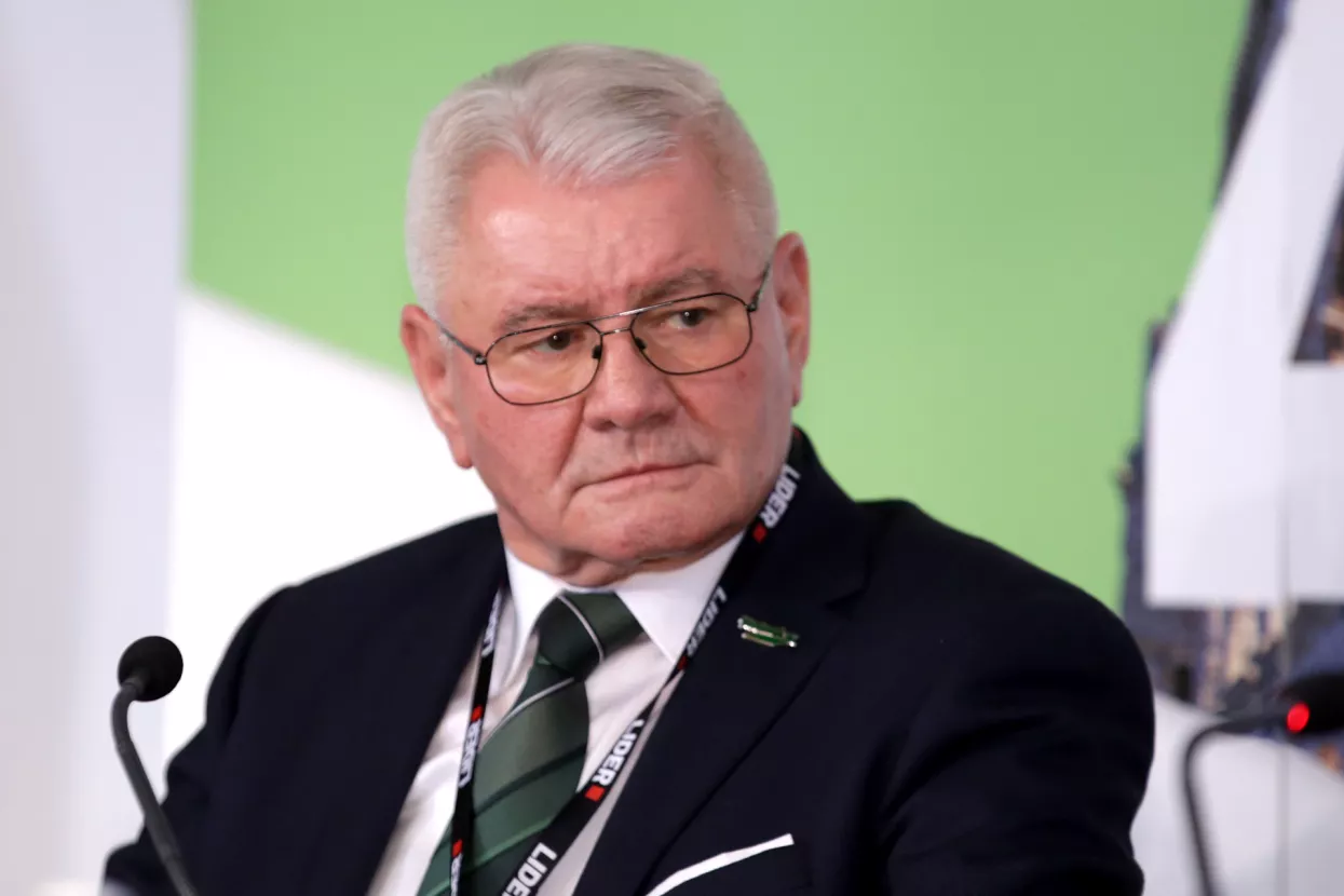 Zbog rasta i razvoja Tehnix i Crodux derivati dva uveli nadzorne odbore