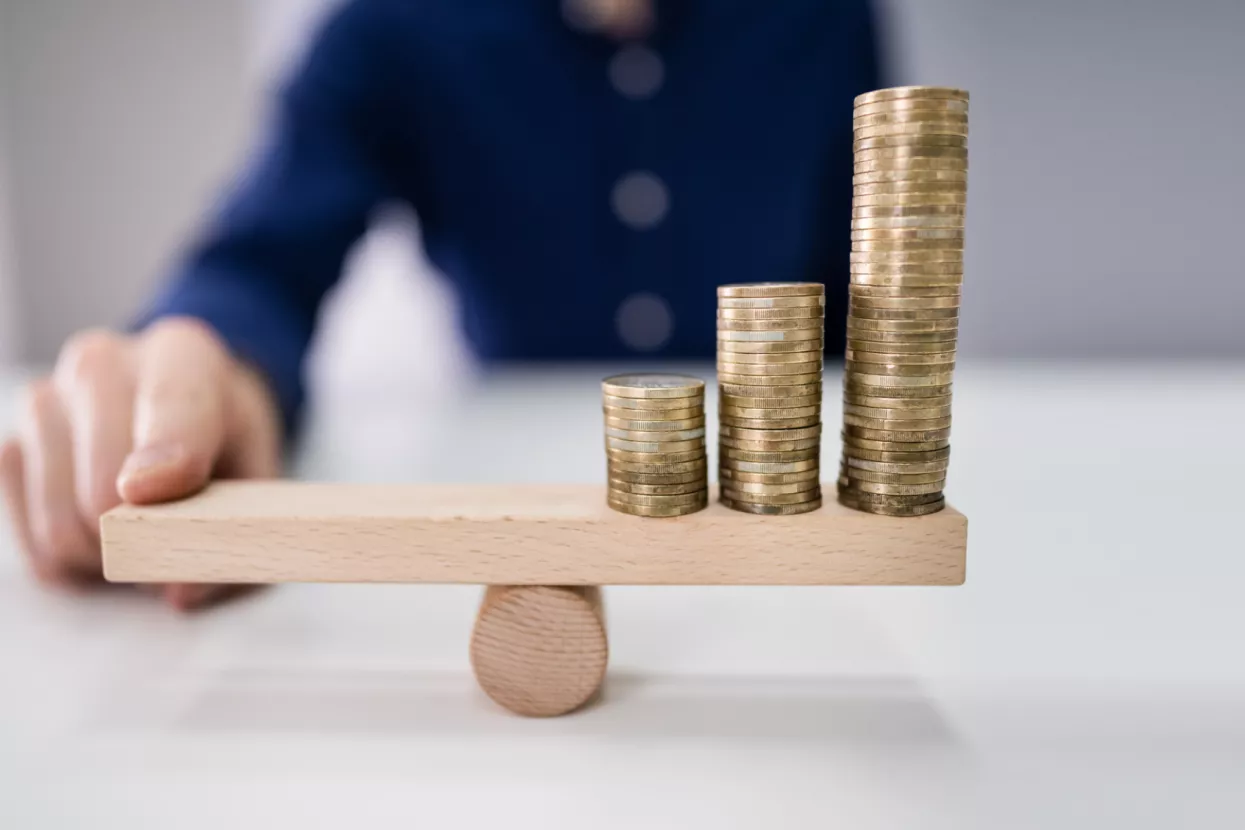 S inflacijom stiže i rast kamata, no analitičari nisu tako pesimistični