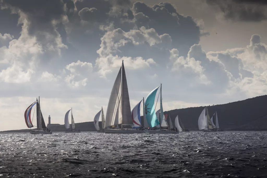 Preko 2000 jedriličara očekuje se na 78. Viškoj regati<br>Viška regata
