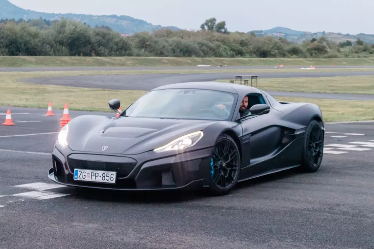 Mate Rimac u Rimac Neveri na prošlogodišnjem izdanju FSAA