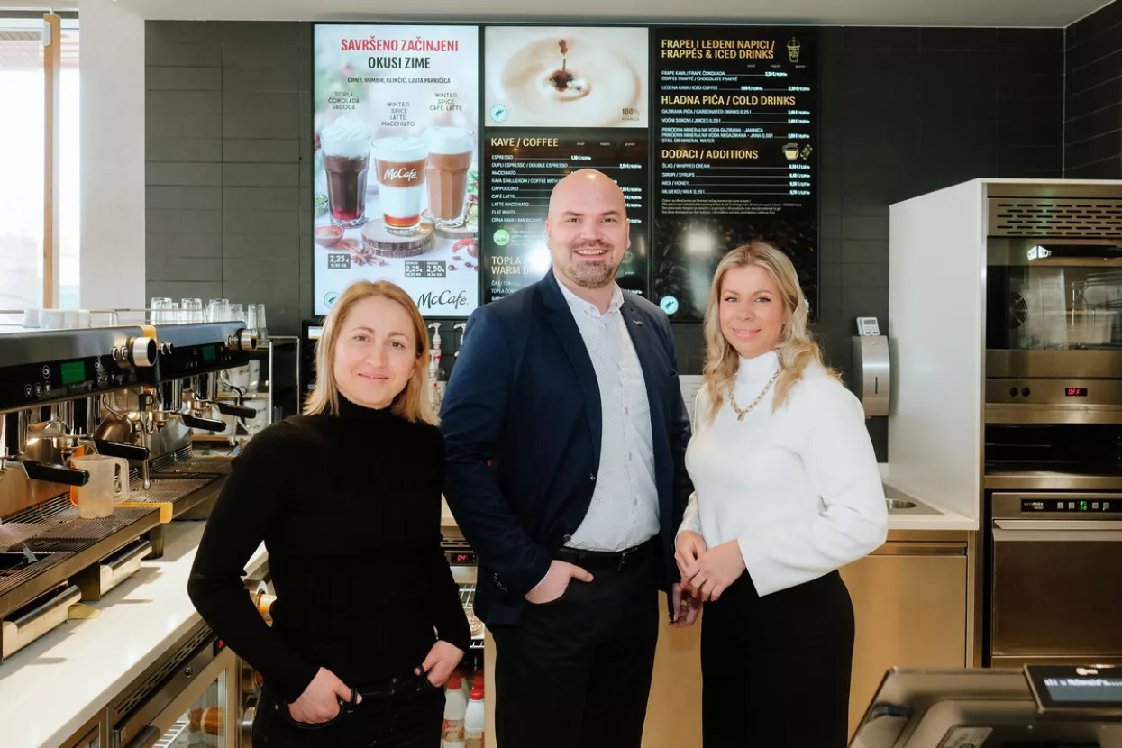 Ivana Šapina, Vjekoslav Mikulić i Maja Markulin Klarić 