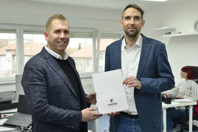 Moontop, List labs, Branimir Gospić, Dragan Divjak