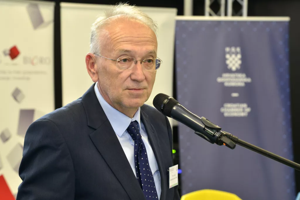 Lider invest istok, Tihomir Babić