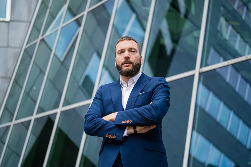 Nikola Škorić, <br>direktor Electrocoina:<br>- Vidi se da fintech ulazi u uobičajenu upotrebu, a pojačan je i ulazak vodećih tradicionalnih financijskih institucija u fintech segment. Sada se radi na pojednostavljenju fintech usluga, smanjivanjima naknada i ograničenja<br>