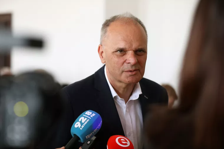 Miroslav Huđek