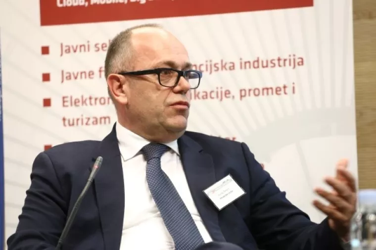Škorić podnio ostavku na mjesto predsjednika uprave Hrvatskih cesta
